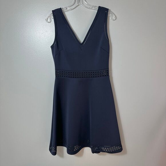 Guess Women’s Navy Blue V-Neckline Cutout-Trim Sleeveless Fit & Flare Dress Sz 8 - Picture 2 of 9